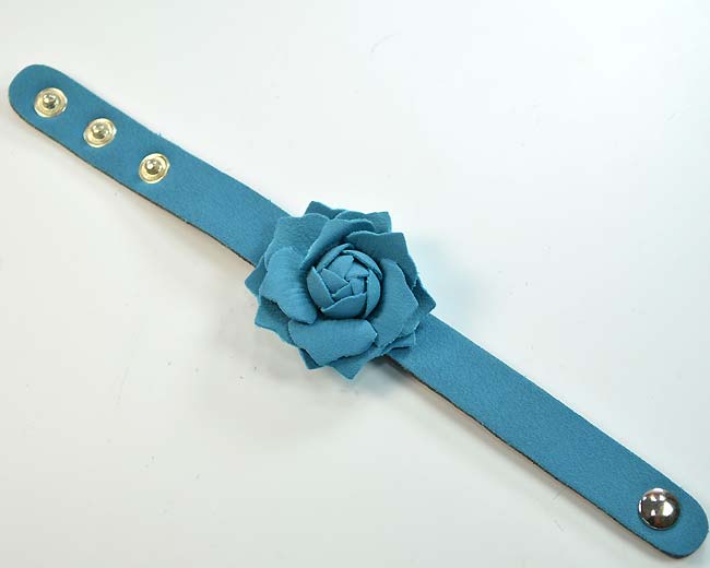 bracelet rose bleu