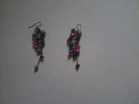 boucles d'oreilles perles multicolores