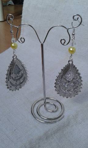 boucles d'oreilles goutte argentée