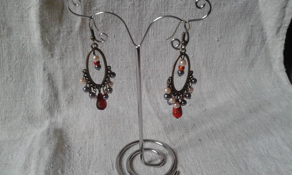 boucles d'oreilles indiennes rouges