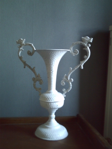 vase patiné blanc
